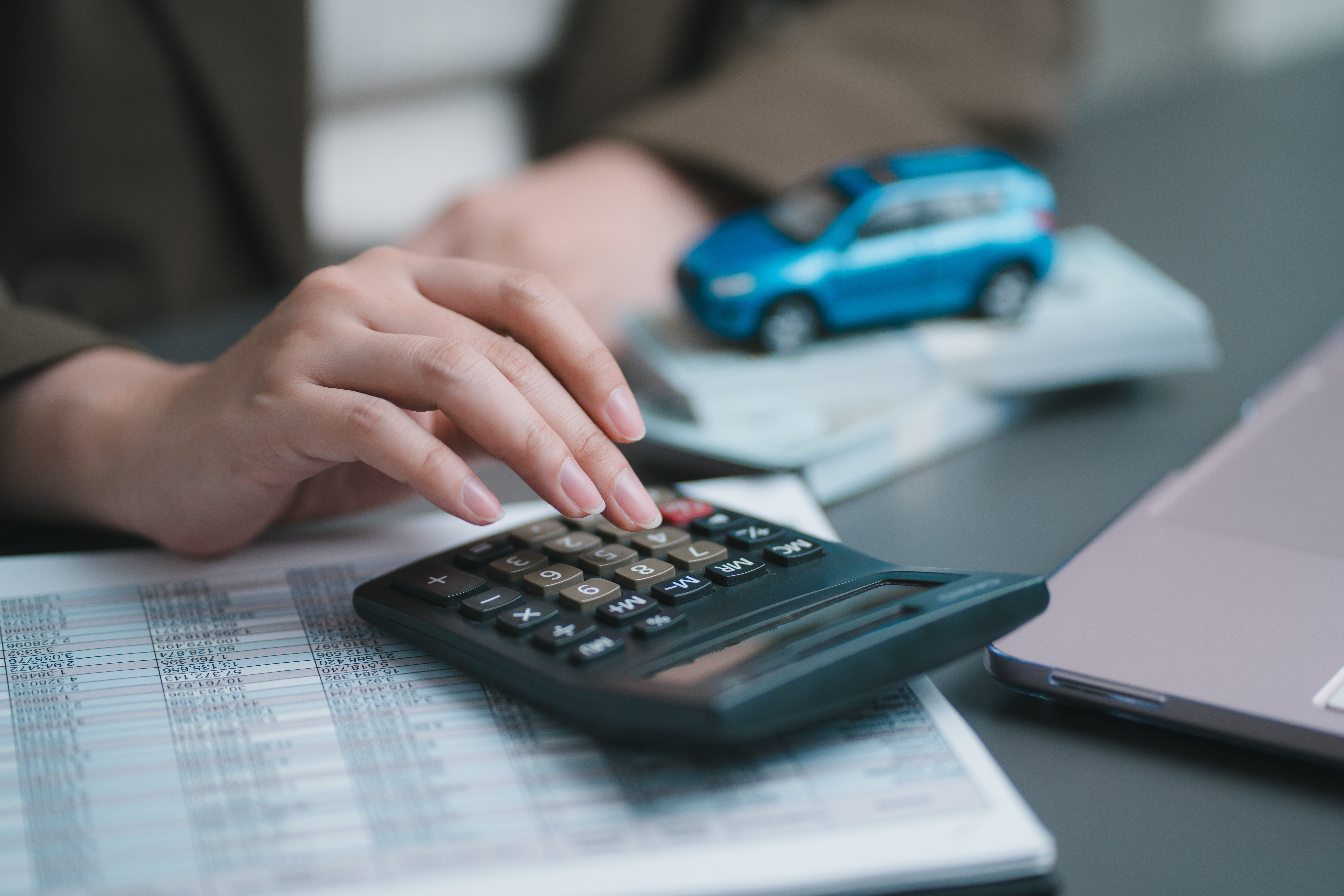 how much budget i need for buying a used car uk
