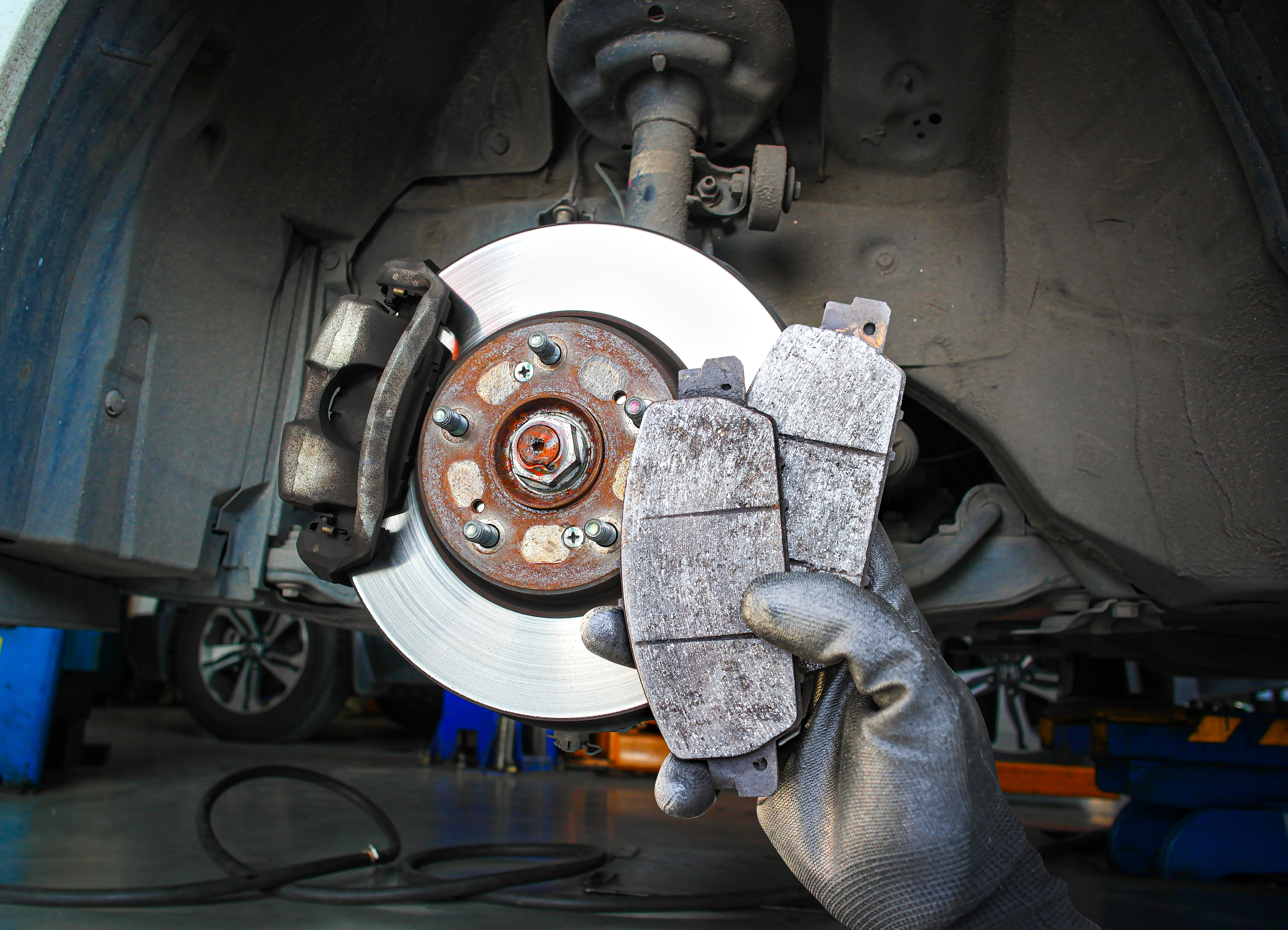 how to check used car brakes uk
