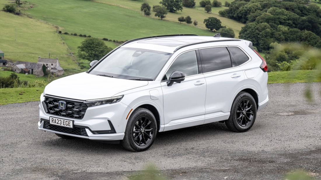 honda-cr-v-white