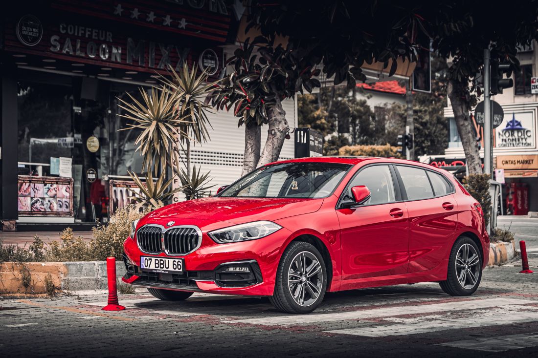 bmw-1-series-red