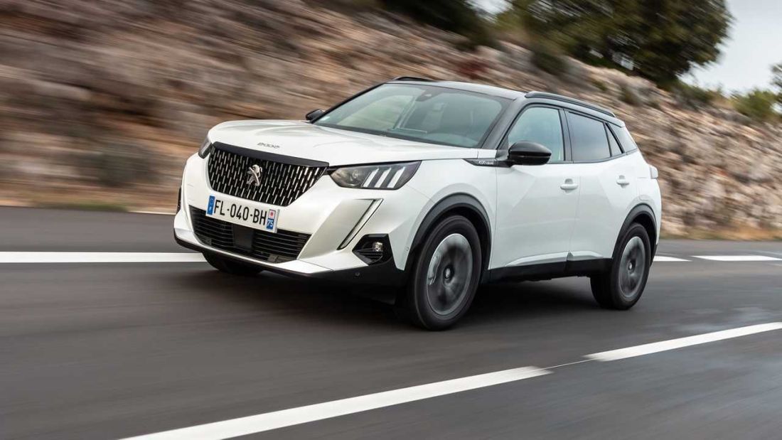 Peugeot 2008 White peugeot-2008-white