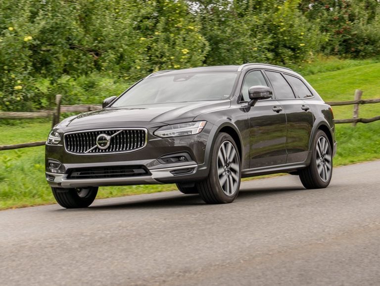 volvo-v90-black