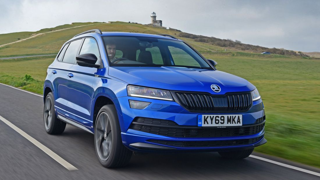 skoda-karoq-blue