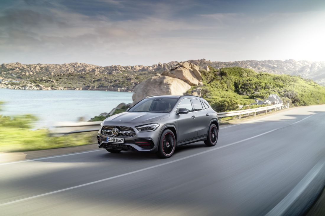 mercedes-gla-grey