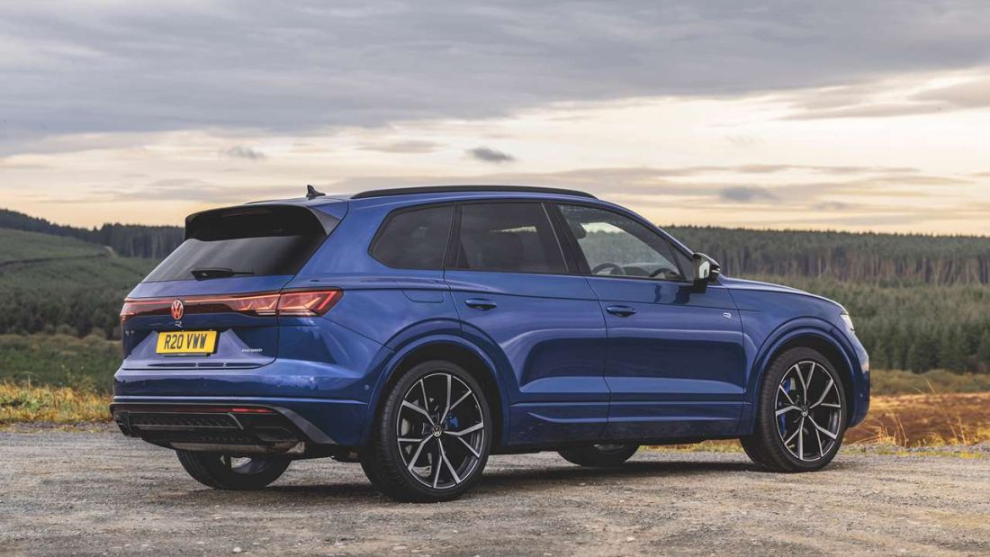 vw-touareg-blue